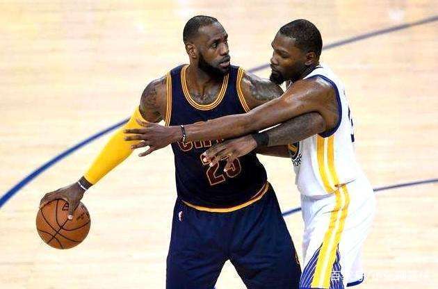 青训系统每年投入千万欧元对西甲联赛的长远竞争力有何深远影响？（千万欧元年均投入的青训体系将如何重塑西甲的长期竞争格局？）