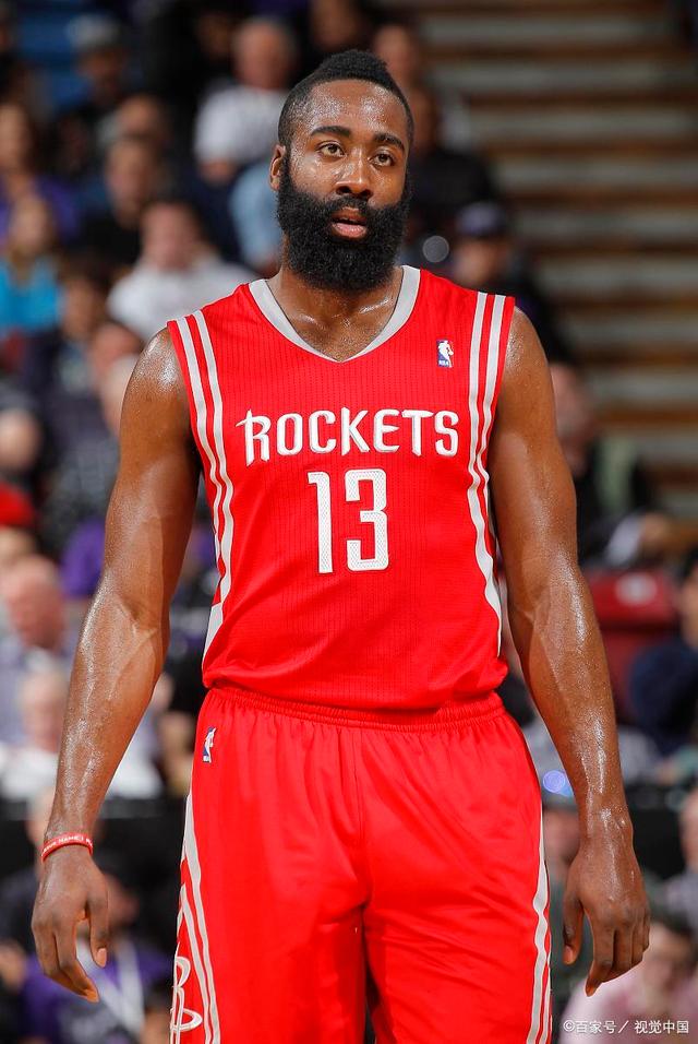 弗里克：没做好逼抢；我们不想用低位防守并靠反击1-0取胜（弗里克：逼抢未到位，我们不想依赖低位防守与反击去拿1-0）