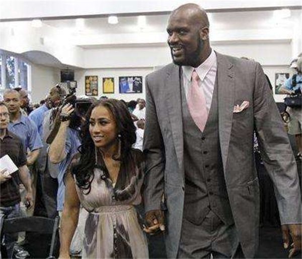 甘锐：主教练反复强调亚冠一定要拼，韦世豪也冒着风险上场了（甘锐：主帅一再强调亚冠必须拼，韦世豪也冒险出场）